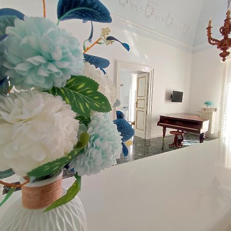 Dimora Della Marchesa - Al Duomo Appartement Manfredonia Buitenkant foto
