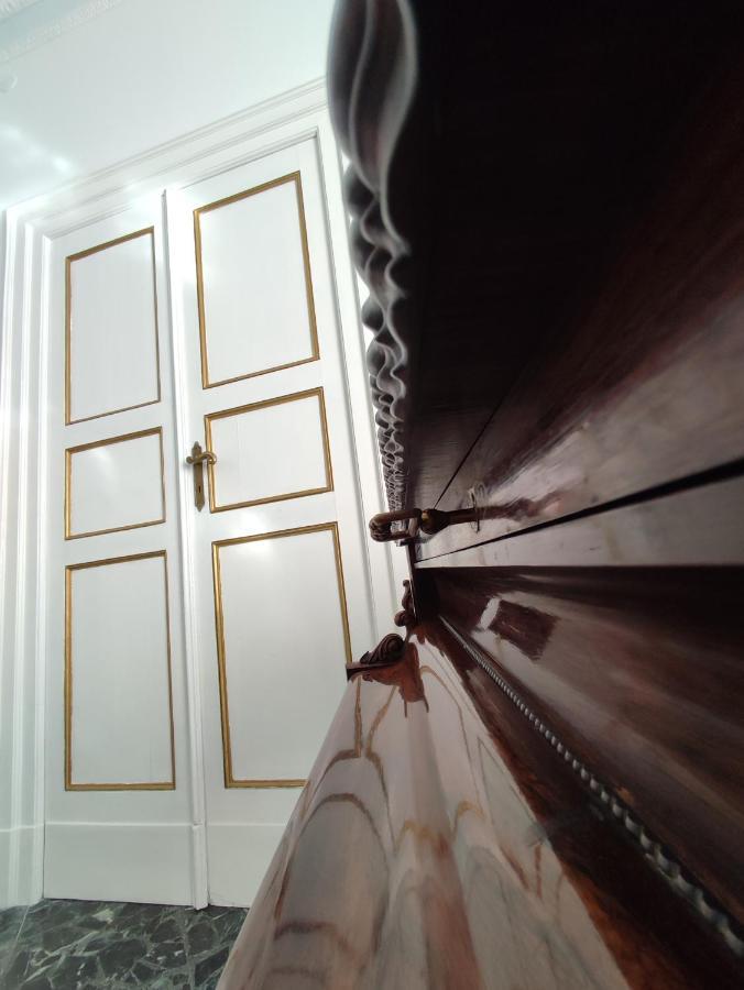 Dimora Della Marchesa - Al Duomo Appartement Manfredonia Buitenkant foto