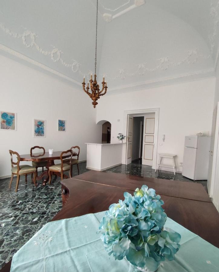 Dimora Della Marchesa - Al Duomo Appartement Manfredonia Buitenkant foto