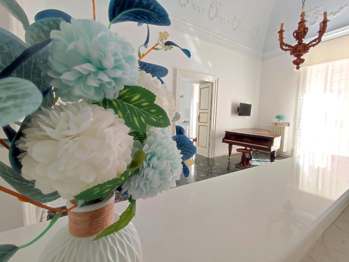 Dimora Della Marchesa - Al Duomo Appartement Manfredonia Buitenkant foto