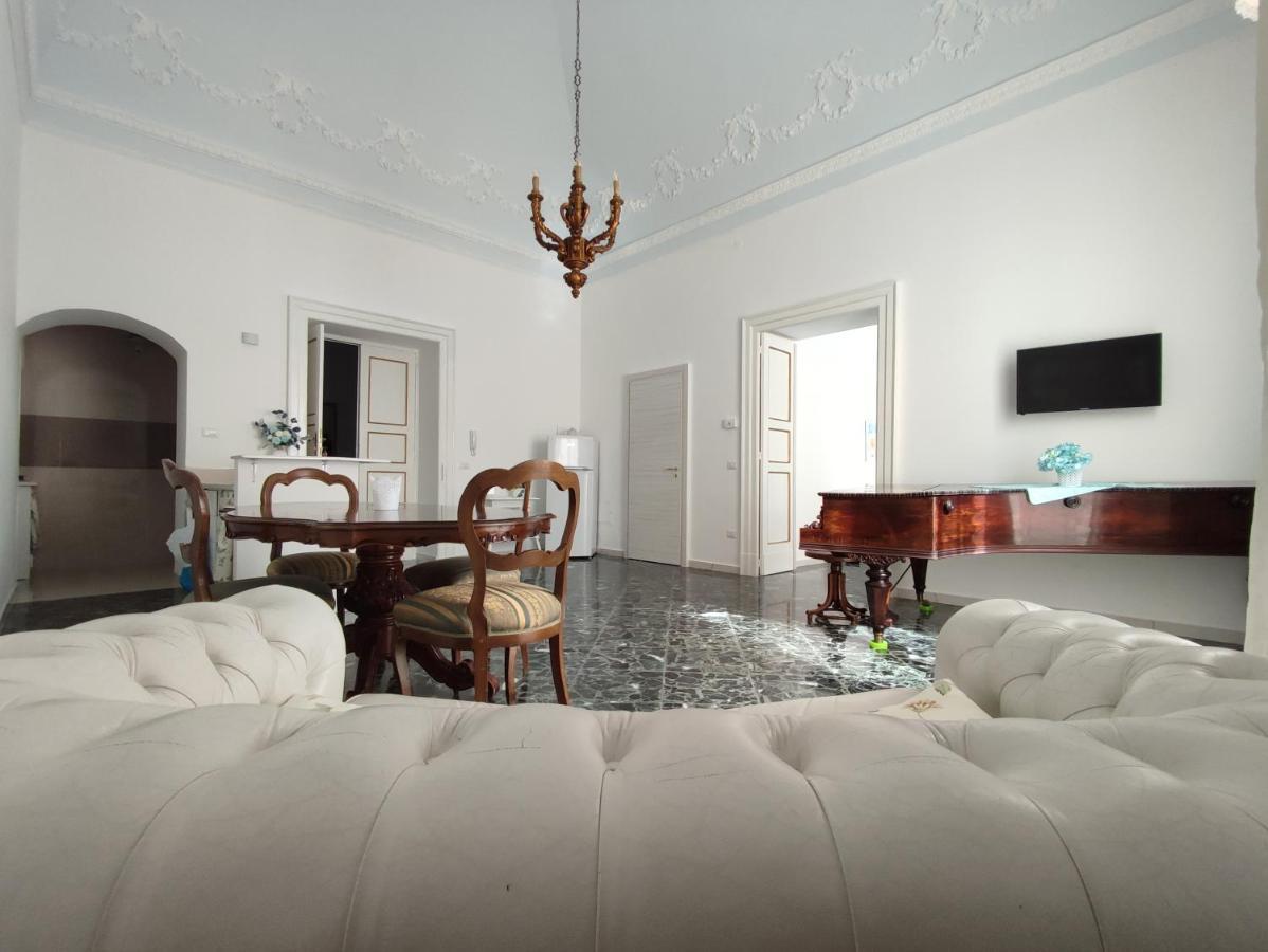 Dimora Della Marchesa - Al Duomo Appartement Manfredonia Buitenkant foto
