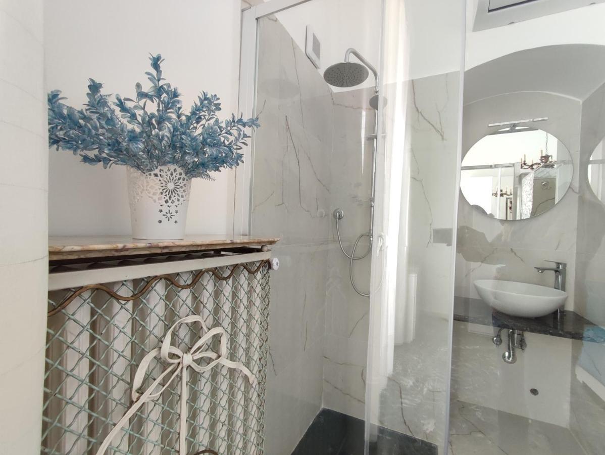 Dimora Della Marchesa - Al Duomo Appartement Manfredonia Buitenkant foto