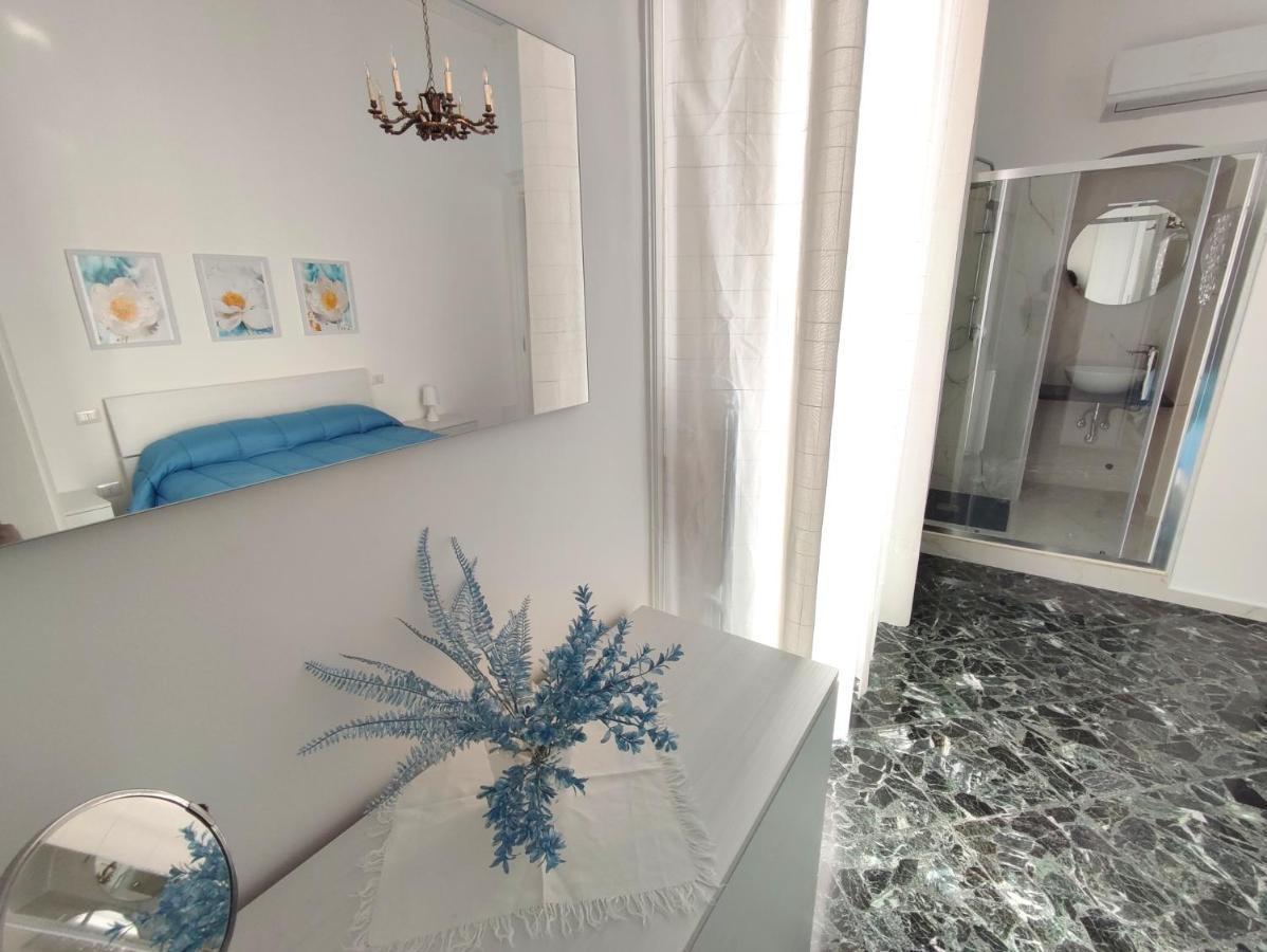 Dimora Della Marchesa - Al Duomo Appartement Manfredonia Buitenkant foto