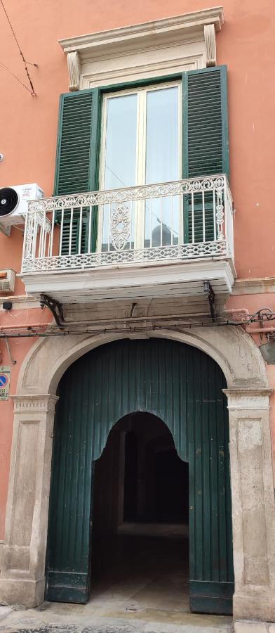 Dimora Della Marchesa - Al Duomo Appartement Manfredonia Buitenkant foto