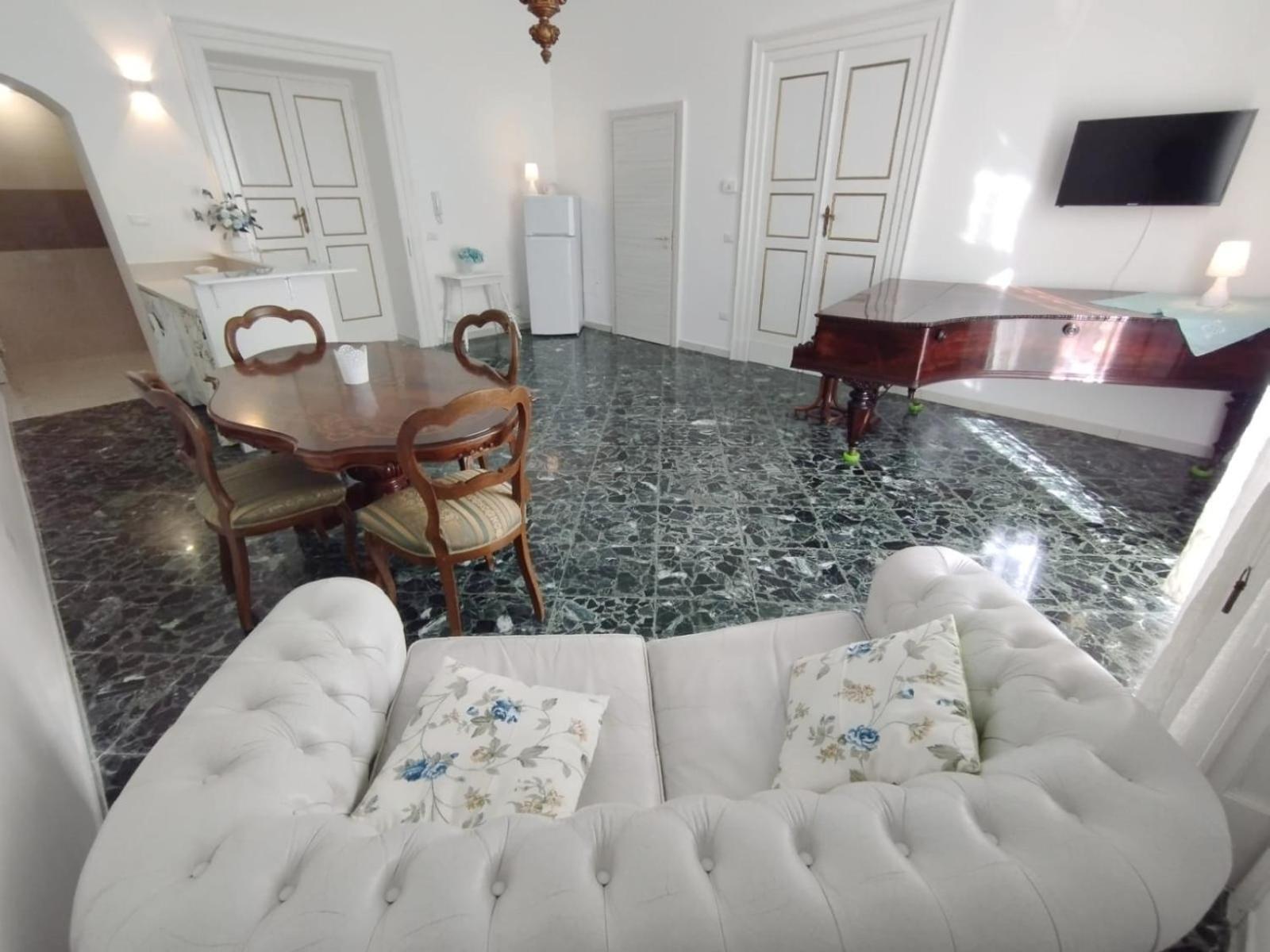 Dimora Della Marchesa - Al Duomo Appartement Manfredonia Buitenkant foto